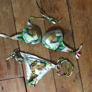 Victoria Secret Tropical Bikini 32B Small Bottom